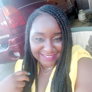 Meet your Posher, Keisha